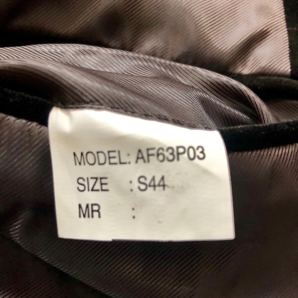 Alfani Three Button Blazer - Picture 4 of 4